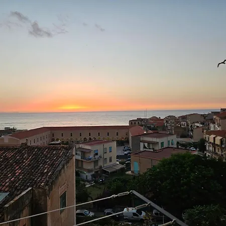 Amuni - Exclusive Suite In Centro A Cefalu Vista Mare Exterior foto