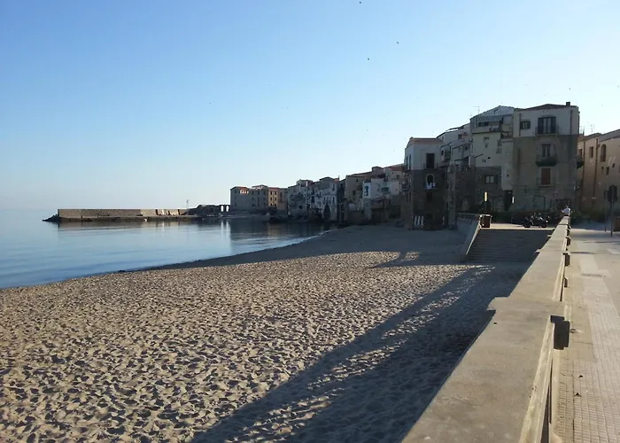 Amuni - Exclusive Suite In Centro A Cefalu Vista Mare